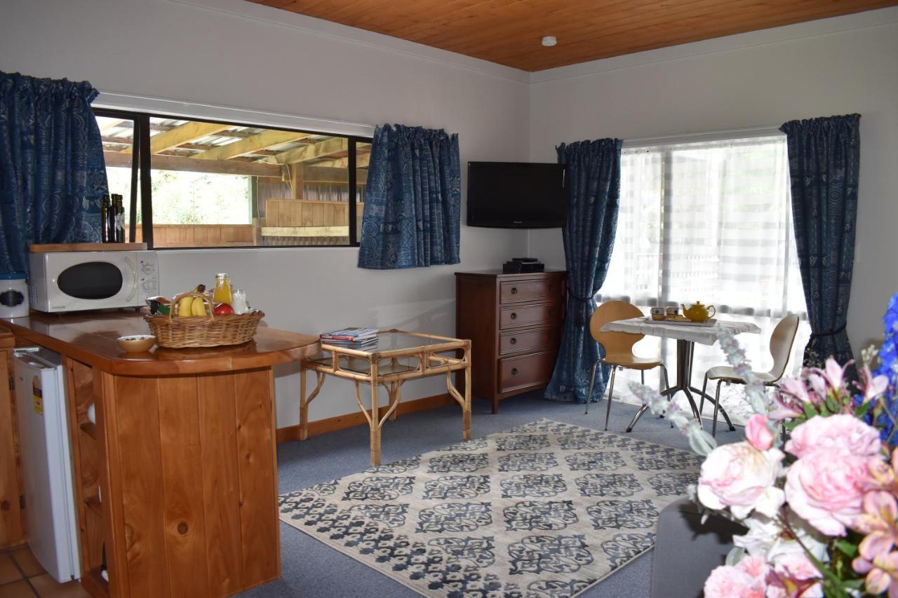 Bed and Breakfast Olivista Мастертон Экстерьер фото